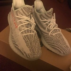 adidas Yeezy Boost 350 V2 Blue Tint